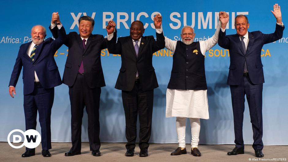 El grupo BRICS invita a 6 nuevos miembros a unirse el próximo año