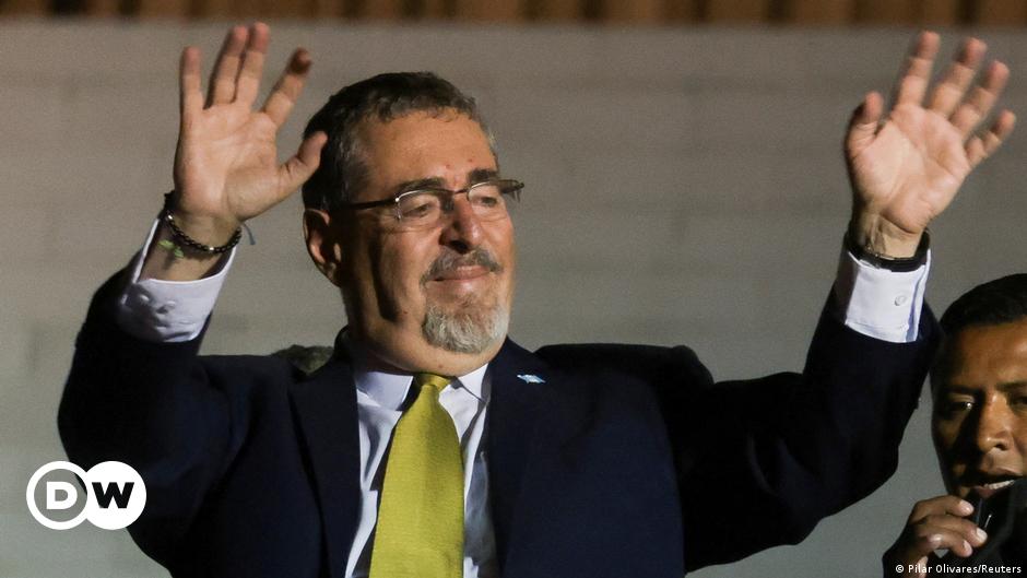 Brazil's President Luiz Inácio Lula da Silva, South African President Cyril Ramaphosa, Indian Prime Minister Narendra Modi and China Minister of Commerce Wang Wentao