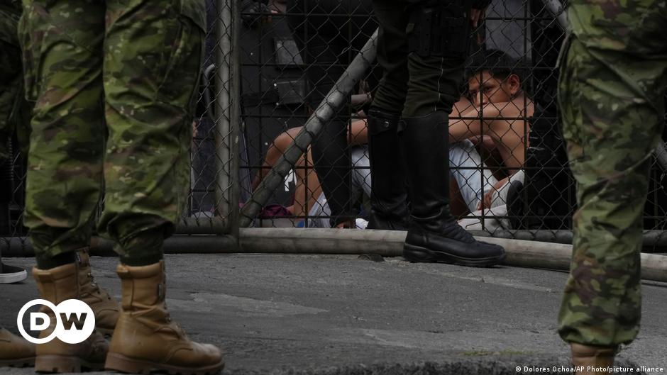 A cannon is fired as Ukrainian artillery division supports soldiers in a counteroffensive