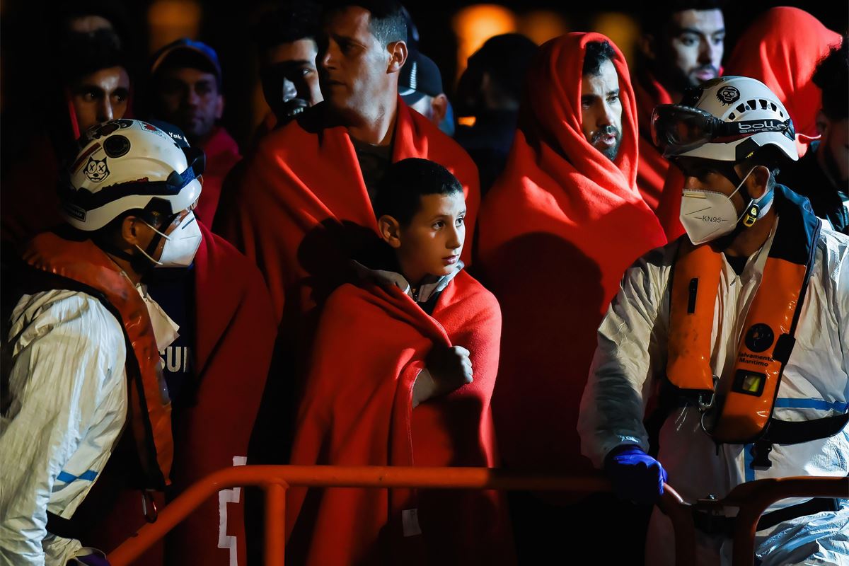 Los eurodiputados piden a la UE intensificar los esfuerzos de búsqueda y rescate en el Mediterráneo