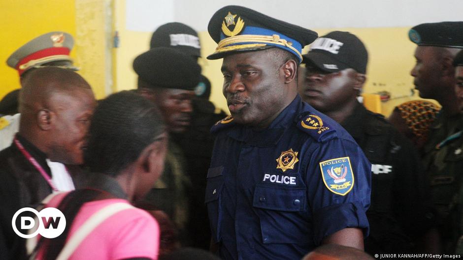 Exjefe de policía de la República Democrática del Congo en guerra de palabras con Tshisekedi