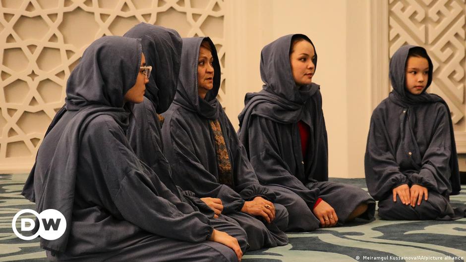 Protest in Indien gegen das jüngste Hijab-Verbot in der Schule