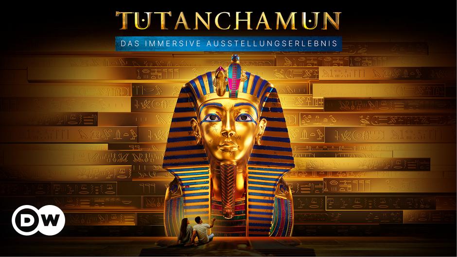 The Tutankhamun sculpture auctioned by Christie's
