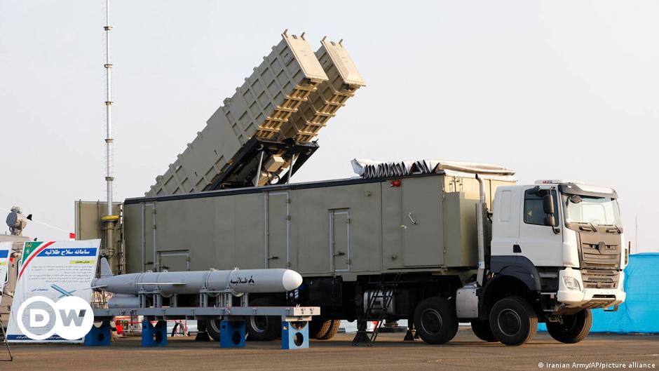 La marina iraní recibe misiles "inteligentes" de largo alcance