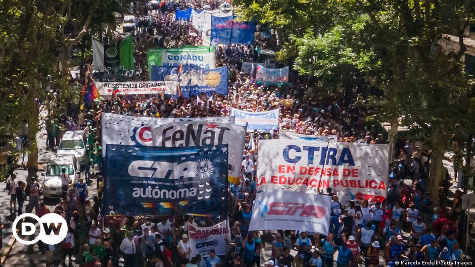 Argentina: huelgas nacionales por las reformas de austeridad de Milei