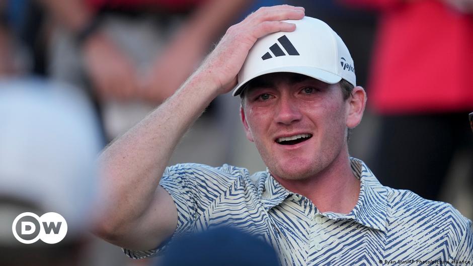Golf: el aficionado Nick Dunlap logra una impactante victoria en el PGA Tour