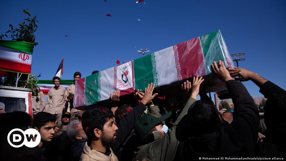 Irán detiene a sospechosos tras ataque del EI en Kerman