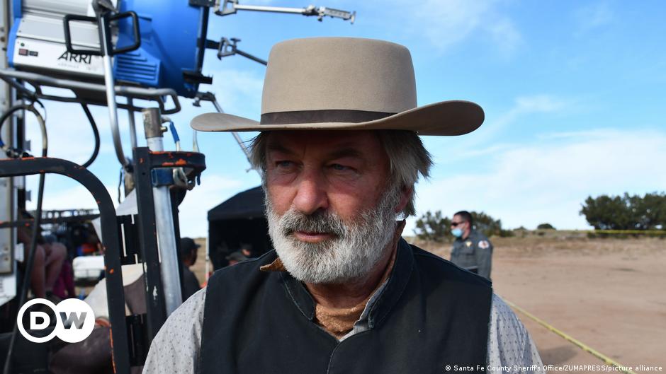 Alec Baldwin se declara inocente del cargo de tiroteo en 'Rust'