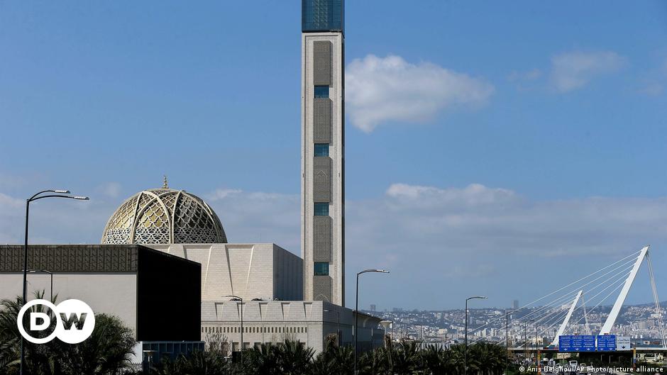 Argelia inaugura "la mezquita más grande de África"