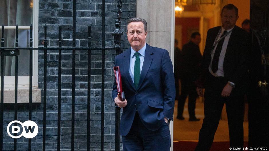 Los ataques hutíes en el Mar Rojo "deben cesar", dice el Reino Unido