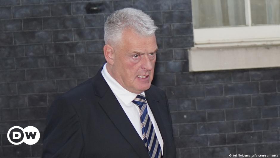 Reino Unido: El Partido Conservador suspende a un legislador por comentarios racistas