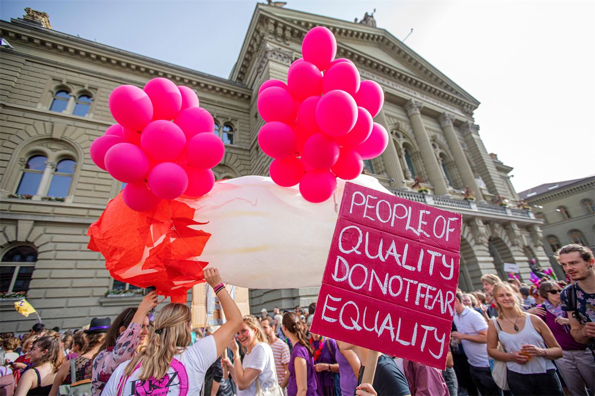 Por qué el proyecto de ley de justicia de género de la UE deja atrás a los más vulnerables