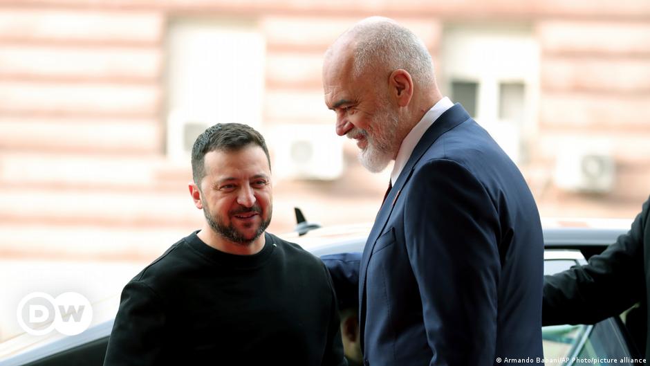 Actualizaciones sobre Ucrania: Zelenskyy en Albania para conseguir apoyo