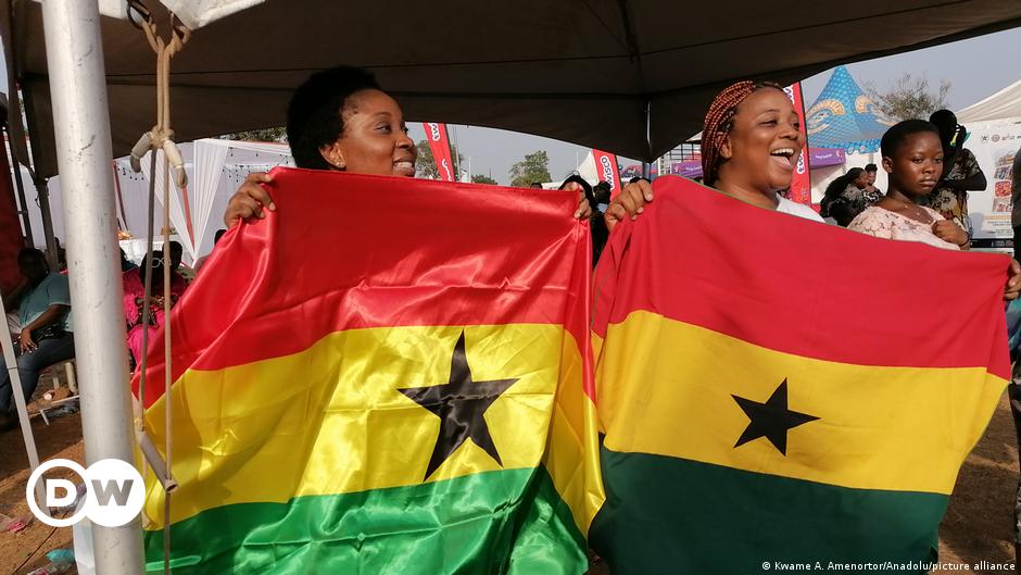 El parlamento de Ghana aprueba una ley anti-LGBTQ