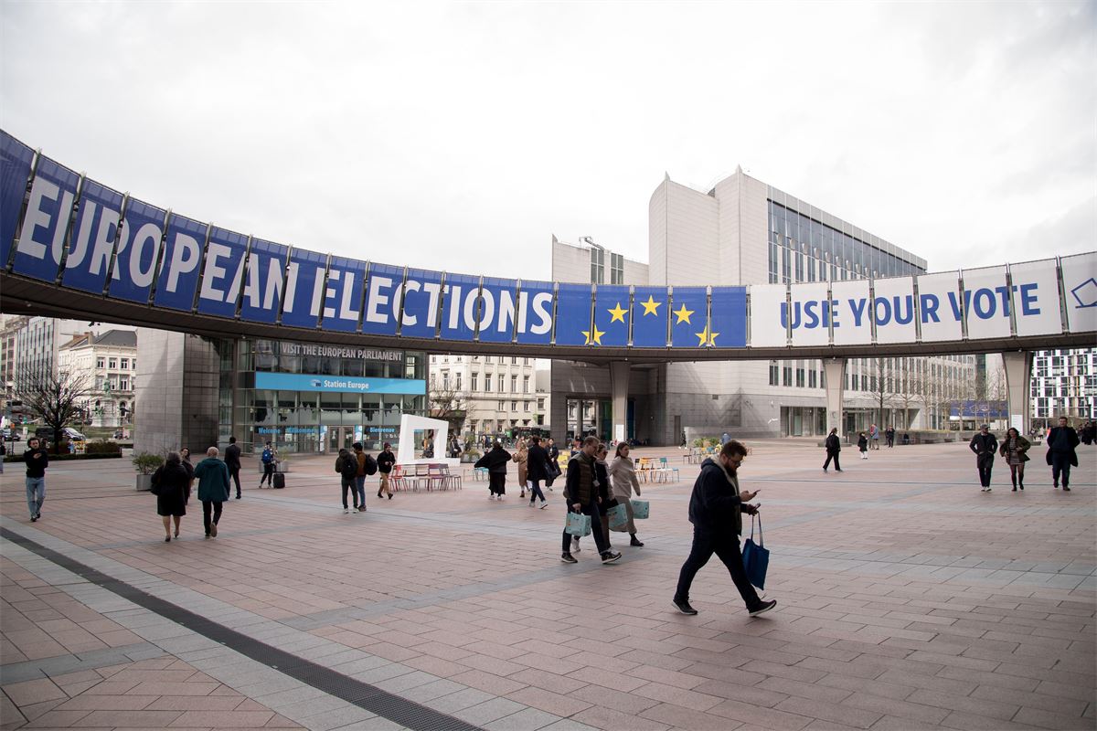 Cómo los votantes jóvenes podrían volver a impulsar la participación en las elecciones de la UE