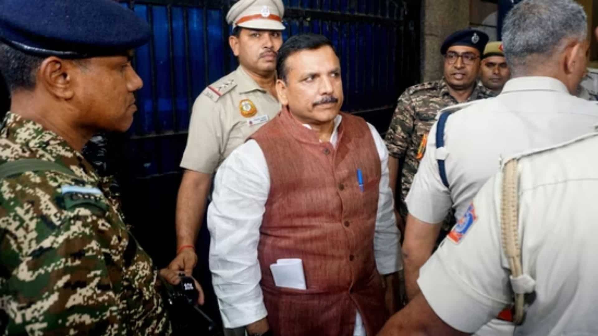 India: Sanjay Singh, de la AAP, sale de la cárcel tras obtener la libertad bajo fianza en un caso de estafa de la política de impuestos especiales en Delhi