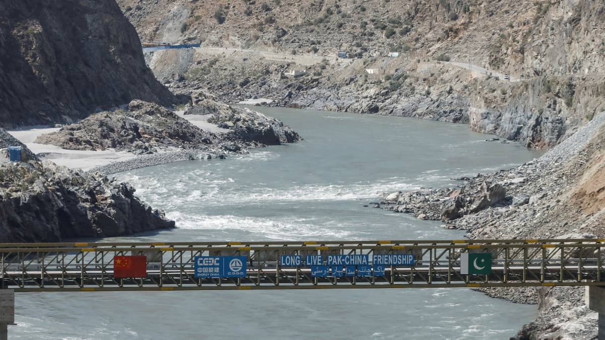 Pakistán arresta a 11 militantes vinculados al atentado suicida que mató a cinco ingenieros chinos