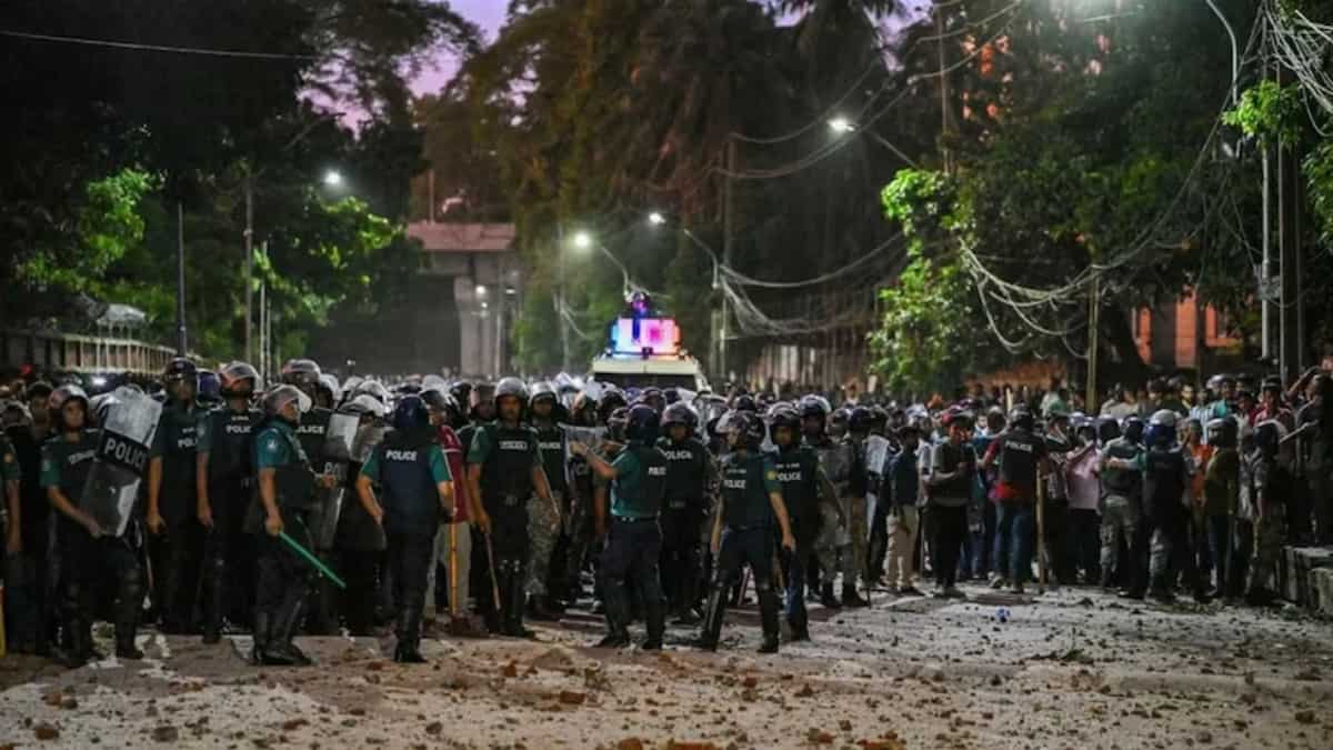 Prohíben el partido Jamaat-e-Islami tras violentas protestas en Bangladesh