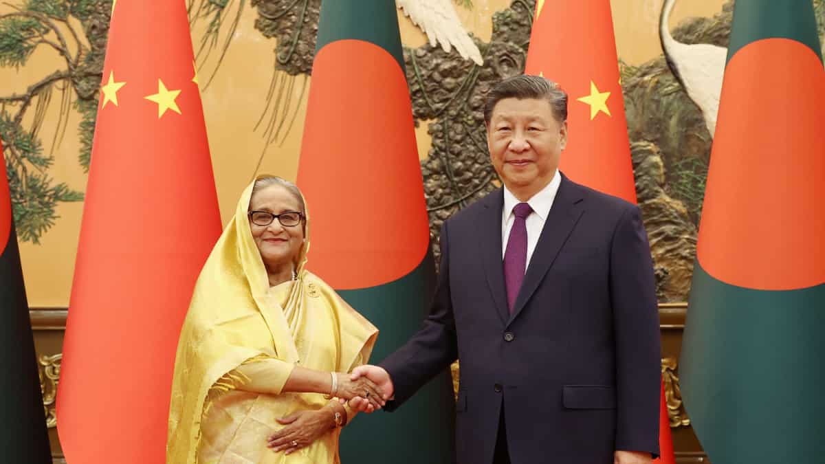 ¿Un revés para la China de Xi Jinping? La primera ministra de Bangladesh, Sheikh Hasina, acorta su visita a Pekín