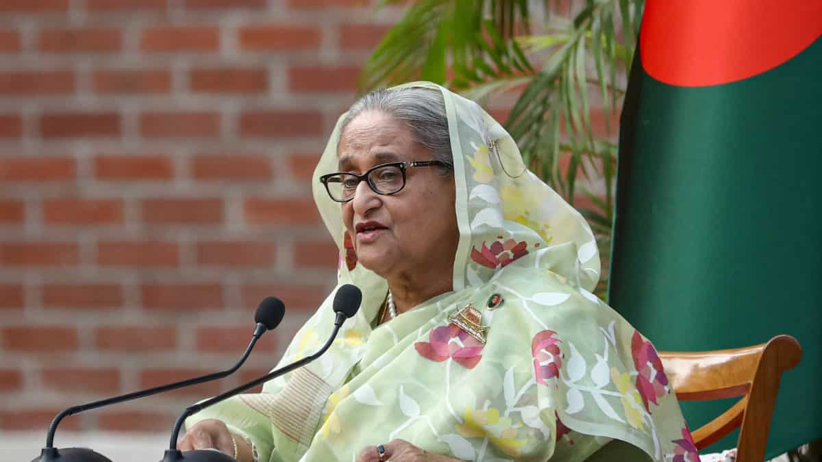 Bangladesh: El gobierno interino liderado por Yunus cancela el pasaporte diplomático de la ex primera ministra Hasina