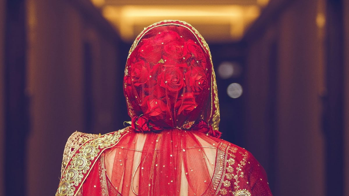 'Novias del monzón': el clima extremo alimenta los matrimonios infantiles en Pakistán