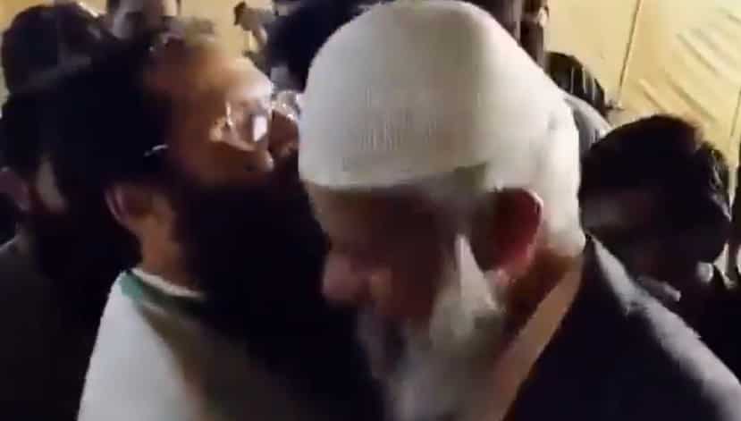 Ver: El 'invitado de Estado' Zakir Naik se reúne y abraza a terroristas de LeT en Lahore, Pakistán