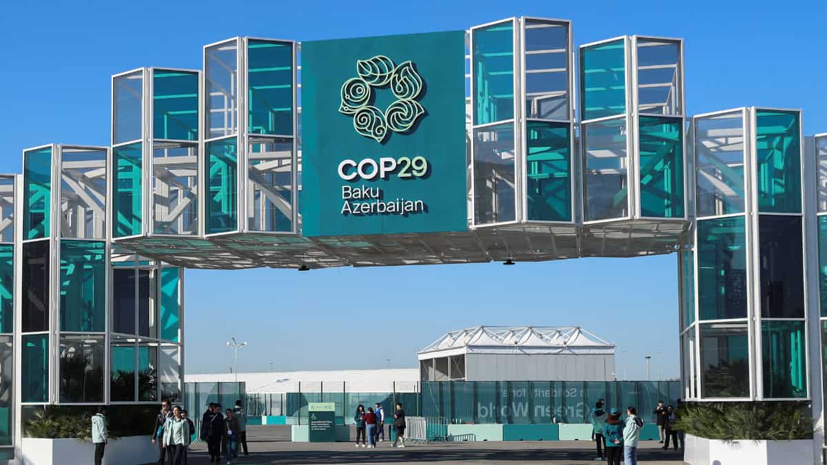 Funcionarios talibanes asistirán a la COP29 en Azerbaiyán por primera vez desde la toma de posesión de Afganistán en 2021