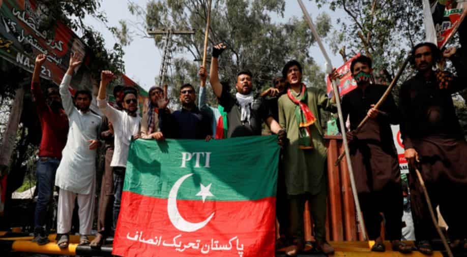 Islamabad se prepara para un mega enfrentamiento mientras el PTI de Khan planea una manifestación 'decisiva' y las autoridades anuncian restricciones