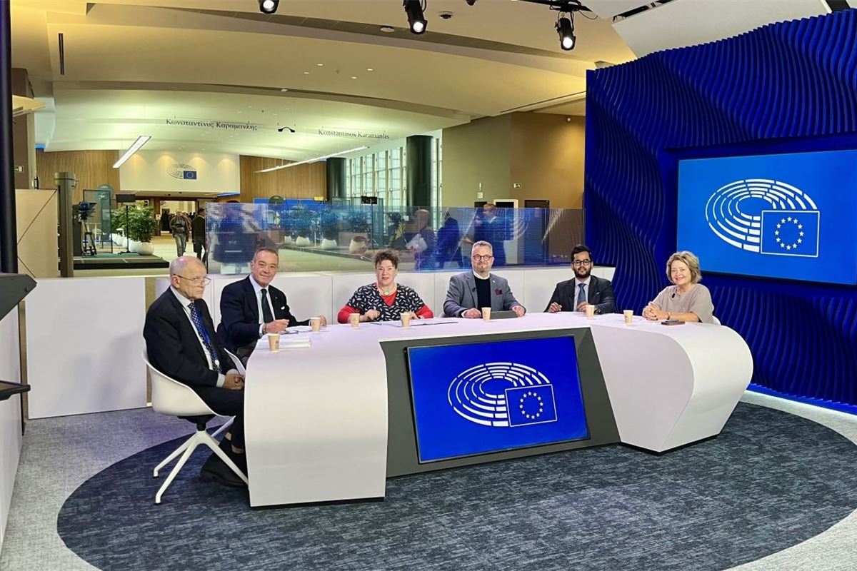 Un nuevo mandato para defender las Enfermedades Raras: mejorar el diagnóstico y la atención de los pacientes con AEH en Europa