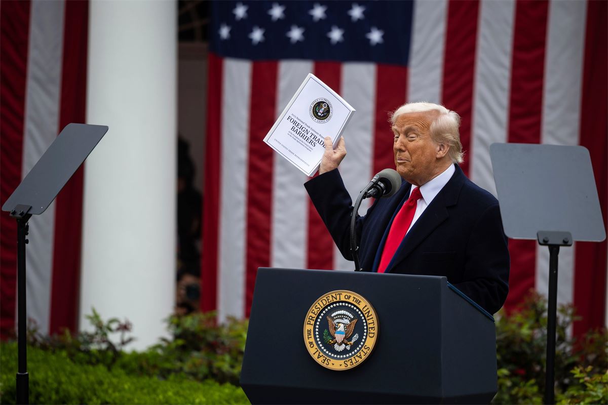 Mientras Trump reescribe el libro de jugadas de comercio, la UE tiene fuego, por ahora