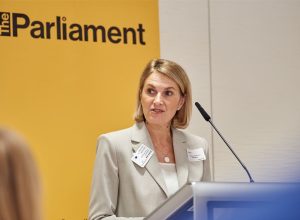 El camino de Europa hacia el liderazgo tecnológico global: desbloqueo de conectividad e innovación