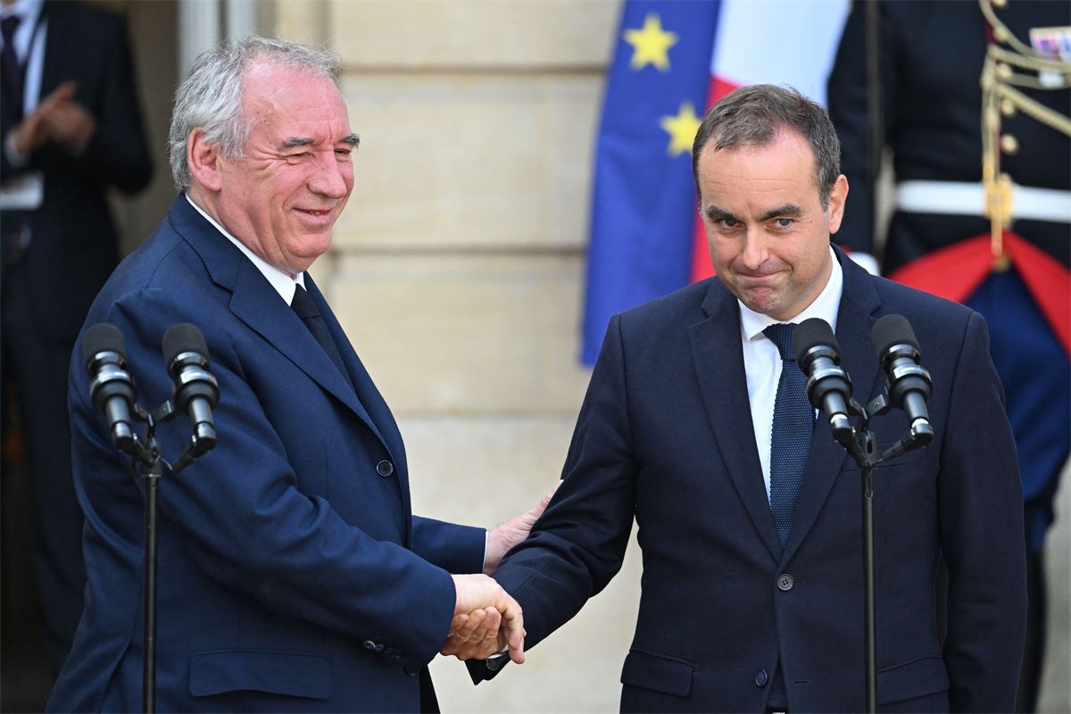 Op-Ed: la caída de Bayrou expone la necesidad de Francia de una nueva cultura política