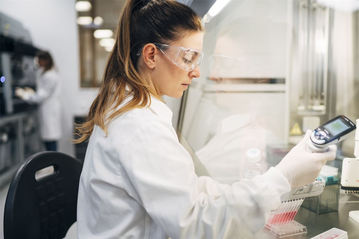 Cómo la innovación y la investigación fomentan nuevas opciones terapéuticas