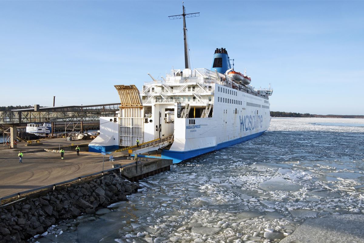 La oferta de 30.000 millones de euros para vincular a Finlandia con la UE en general