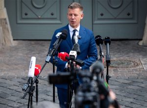 Boletín informativo: Para los magiares húngaros lo que importa es la economía, estúpido