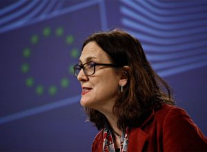 Preguntas y respuestas: Después de un acuerdo “humillante” con Estados Unidos, ¿dónde comerciará ahora la UE?