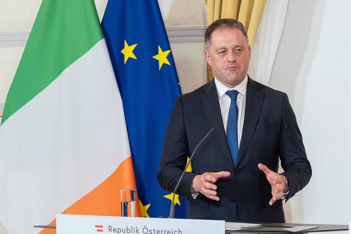 Preguntas y respuestas: el Ministro irlandés Thomas Byrne sobre el presupuesto de la UE, la ampliación y Gaza