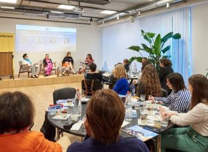 Cómo una mejor atención a la menopausia podría fortalecer la fuerza laboral europea