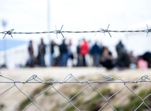 Cómo la ayuda al desarrollo de la UE podría financiar deportaciones al estilo ICE