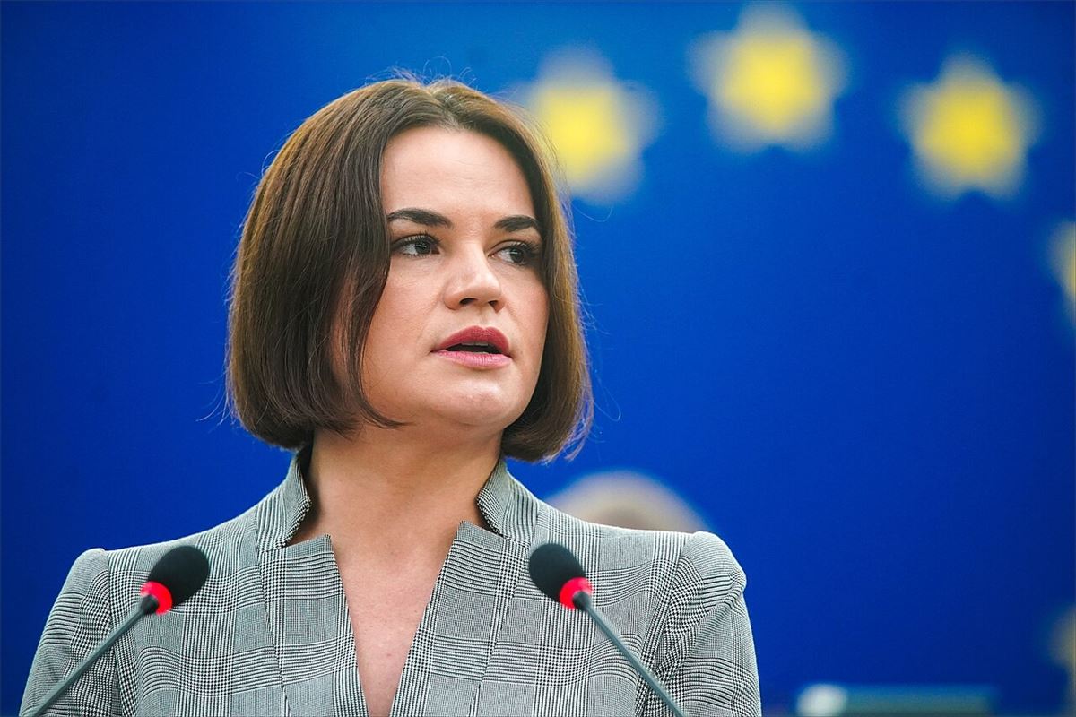 Preguntas y respuestas: Europa debe mantenerse firme ante las sanciones y el aislamiento de Bielorrusia, dice la líder de la oposición Tsikhanouskaya